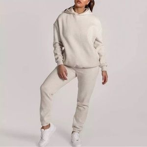 ✨Unisex hoodie n jogger set!✨